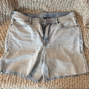 American Eagle Outfitters Light Wash Jean Shorts